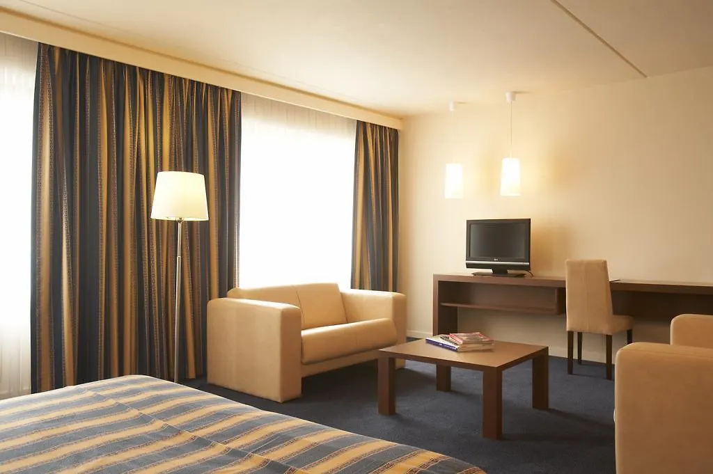 B-Aparthotel Moretus Antwerpia Belgia