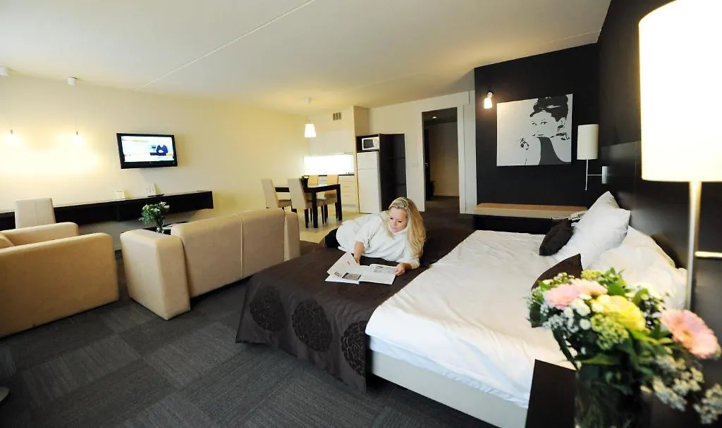 Hotel B-Aparthotel Moretus Antwerpia